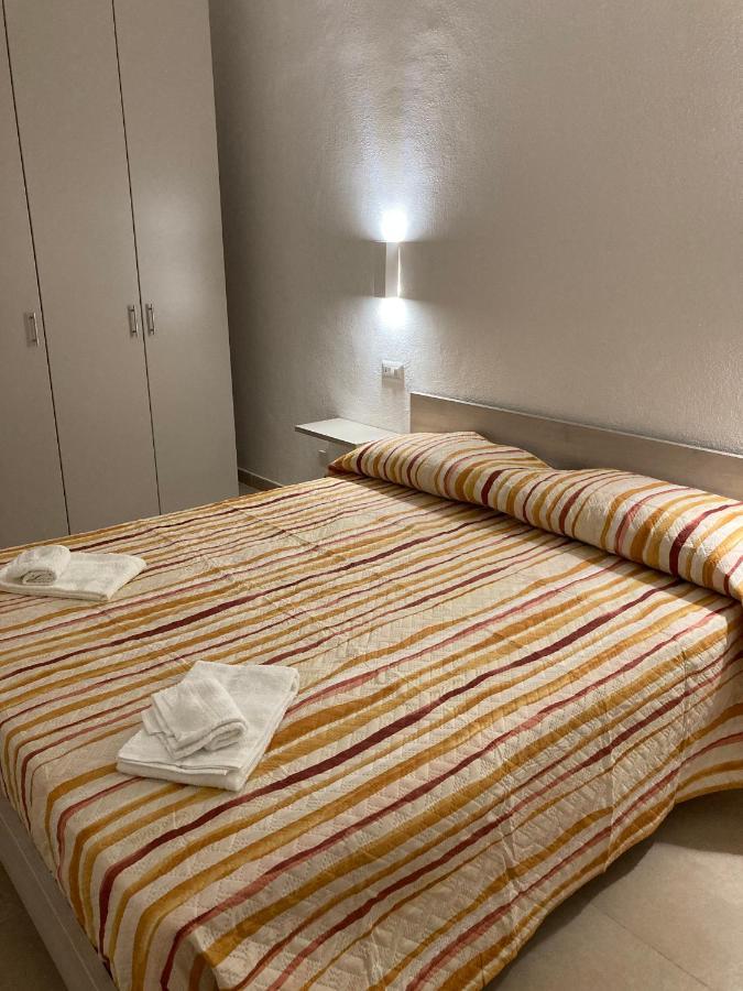 Casa Charme Apartment Олбия Екстериор снимка